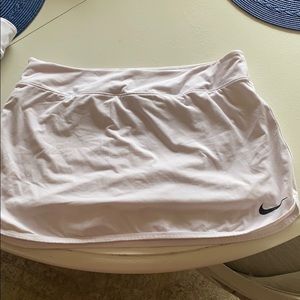 White Nike tennis skirt